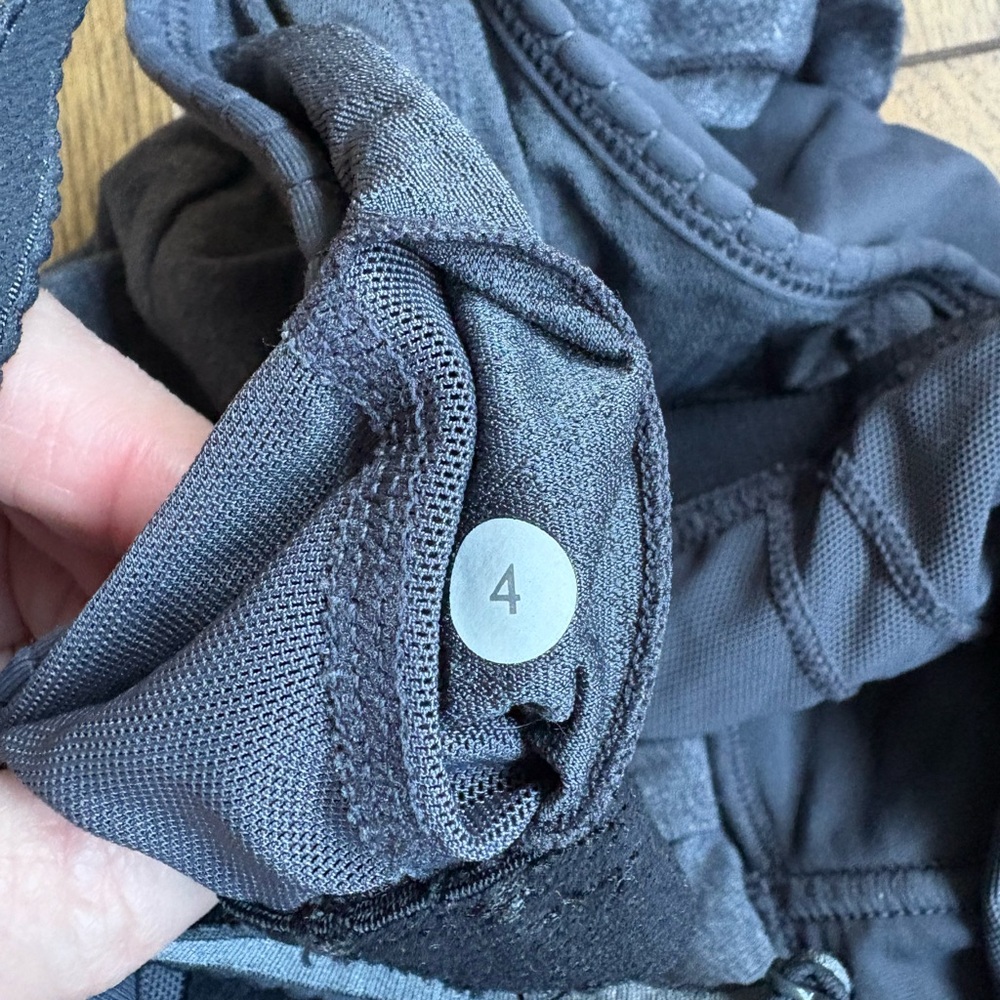 Lululemon  Tank Top - Picture 2 of 5